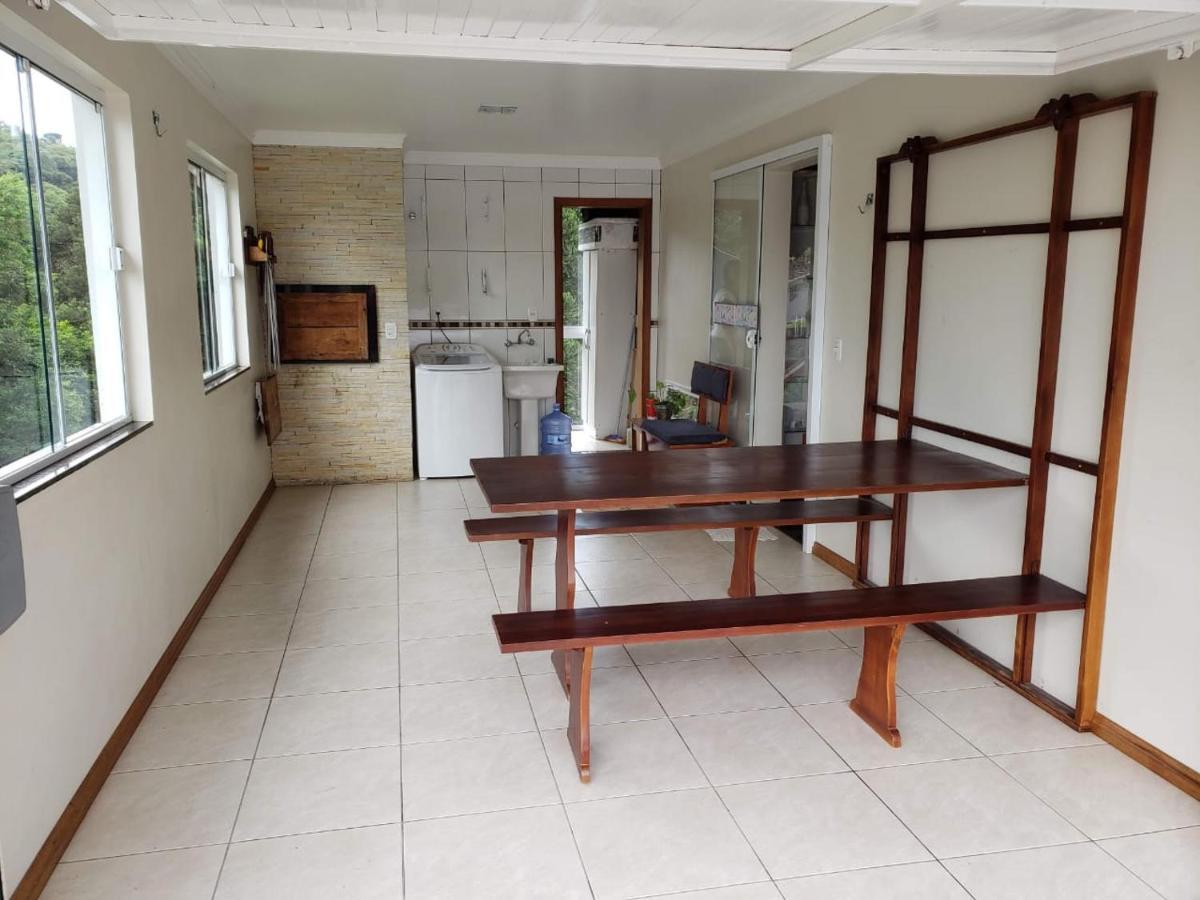 Linda Casa Proximo Ao Portico De Gramado Villa Kültér fotó